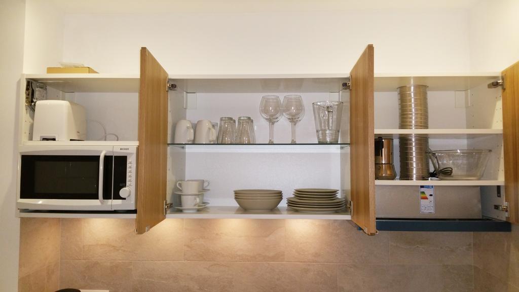 Apartamentos Clavero Málaga Exteriör bild