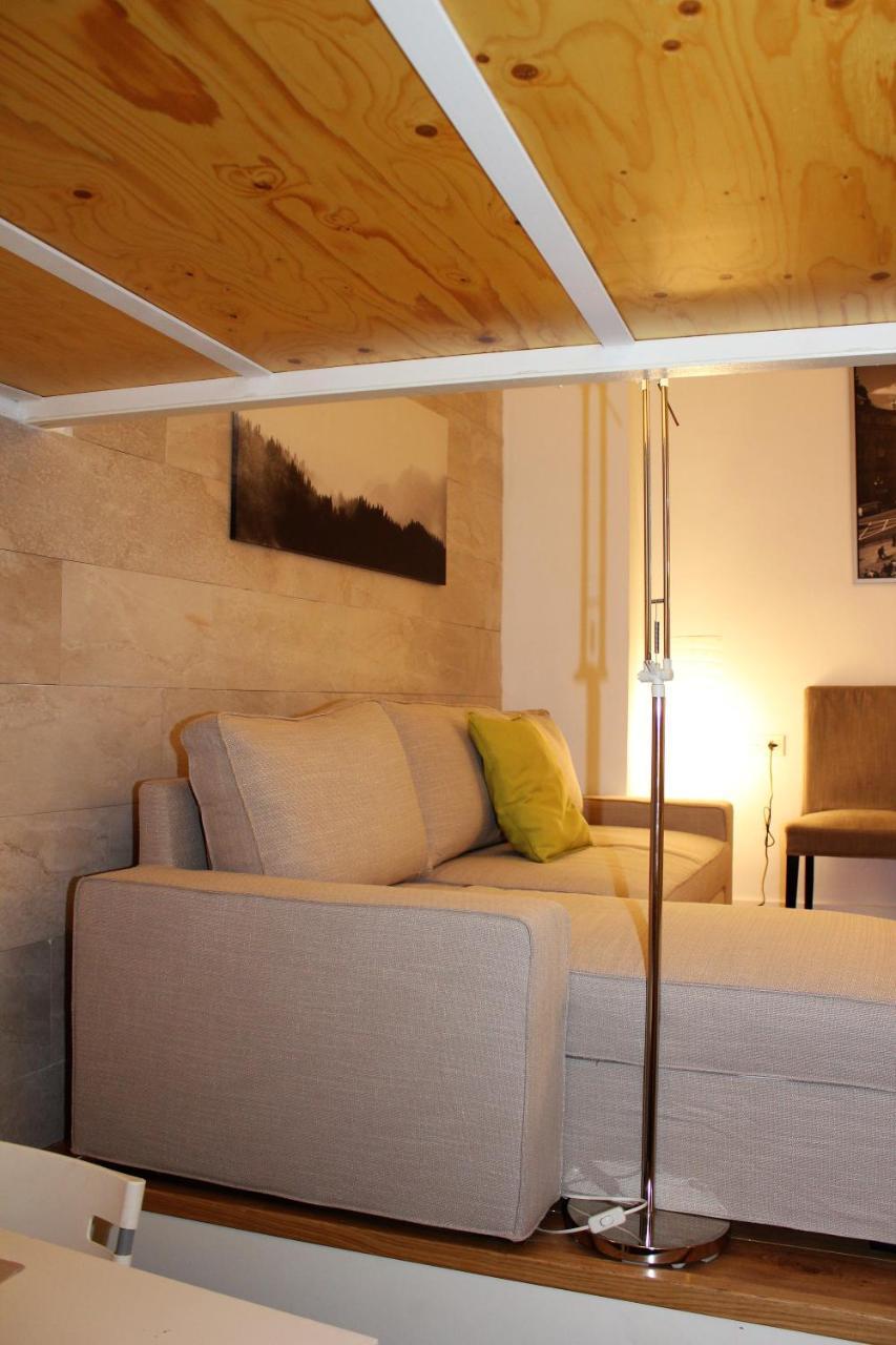 Apartamentos Clavero Málaga Exteriör bild