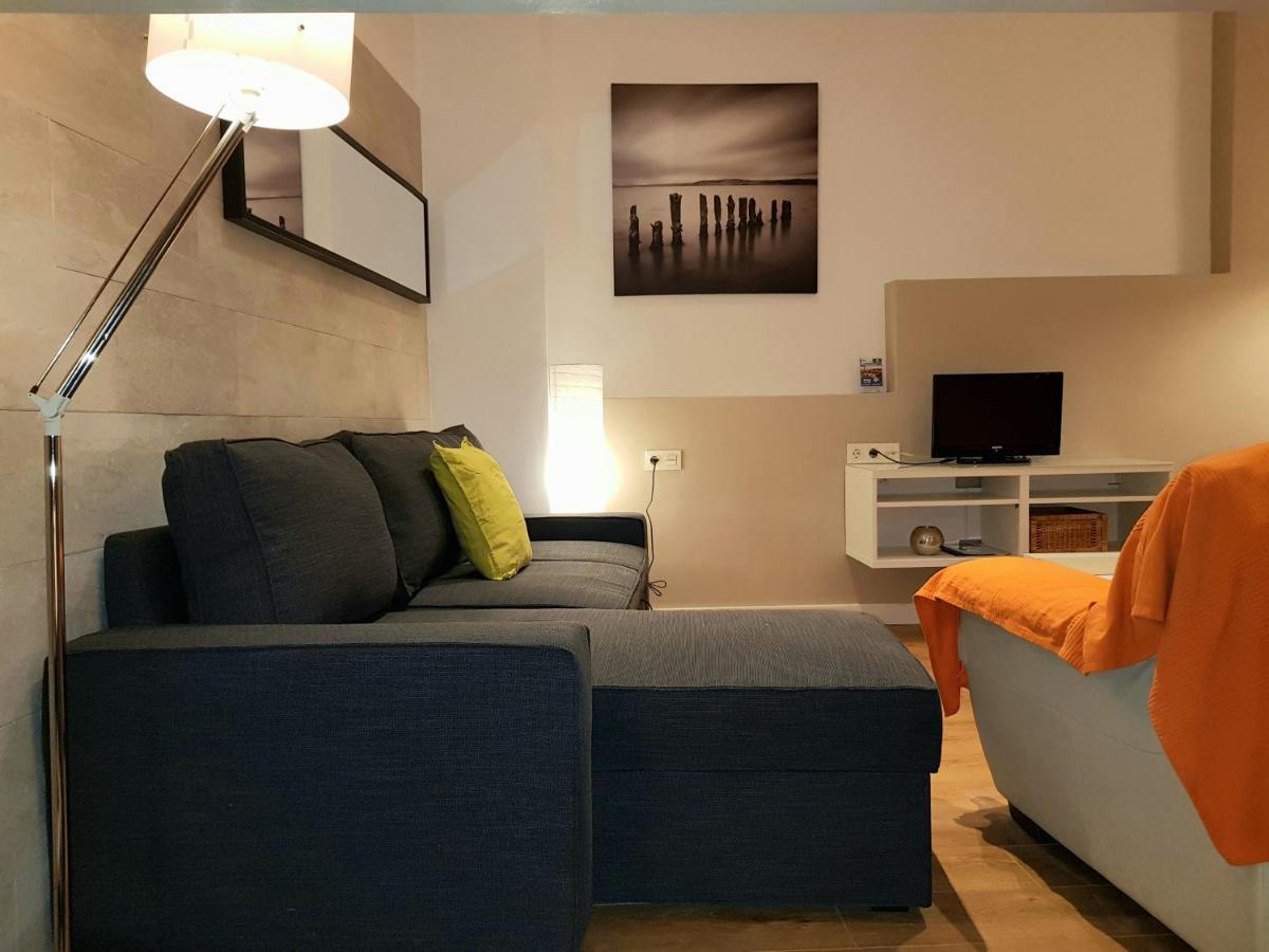 Apartamentos Clavero Málaga Exteriör bild